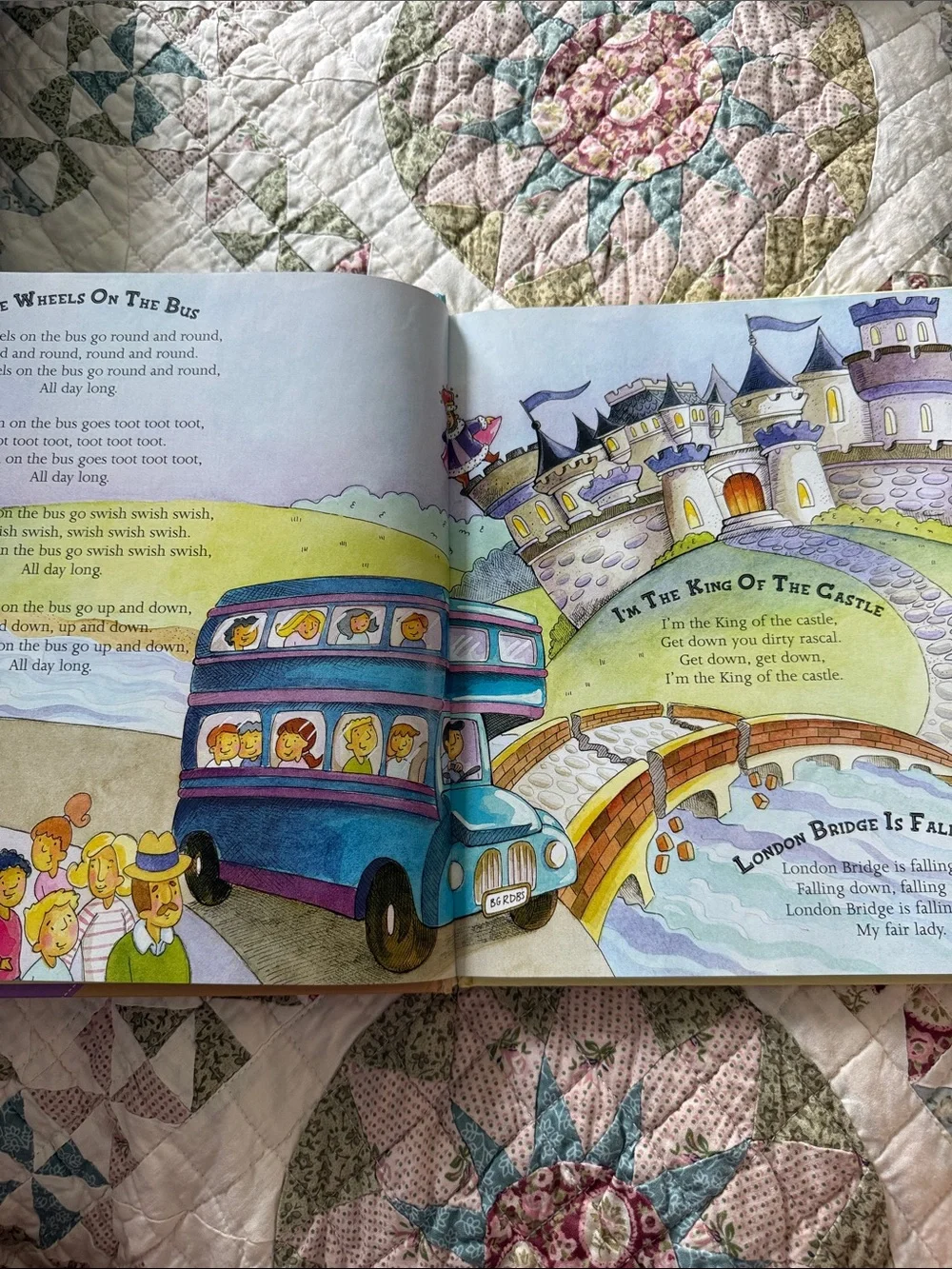 Igloo Blue, Yellow, Green, Purple, Red, Cream Nursery Rhyme Book